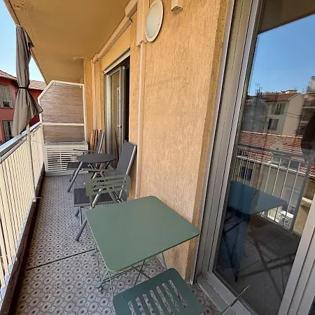 Apartment Cozy With Balcony - Garibaldi Port Nice